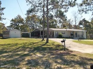 108 Athens St, Interlachen, FL 32148