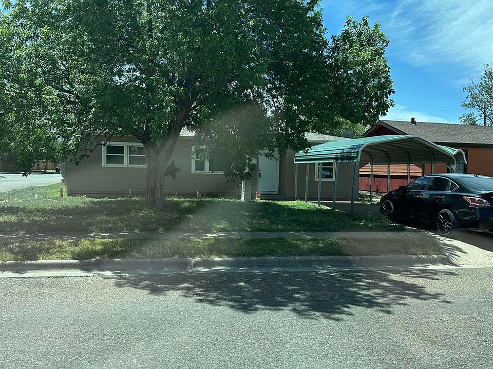 1st image of 124 Holly St