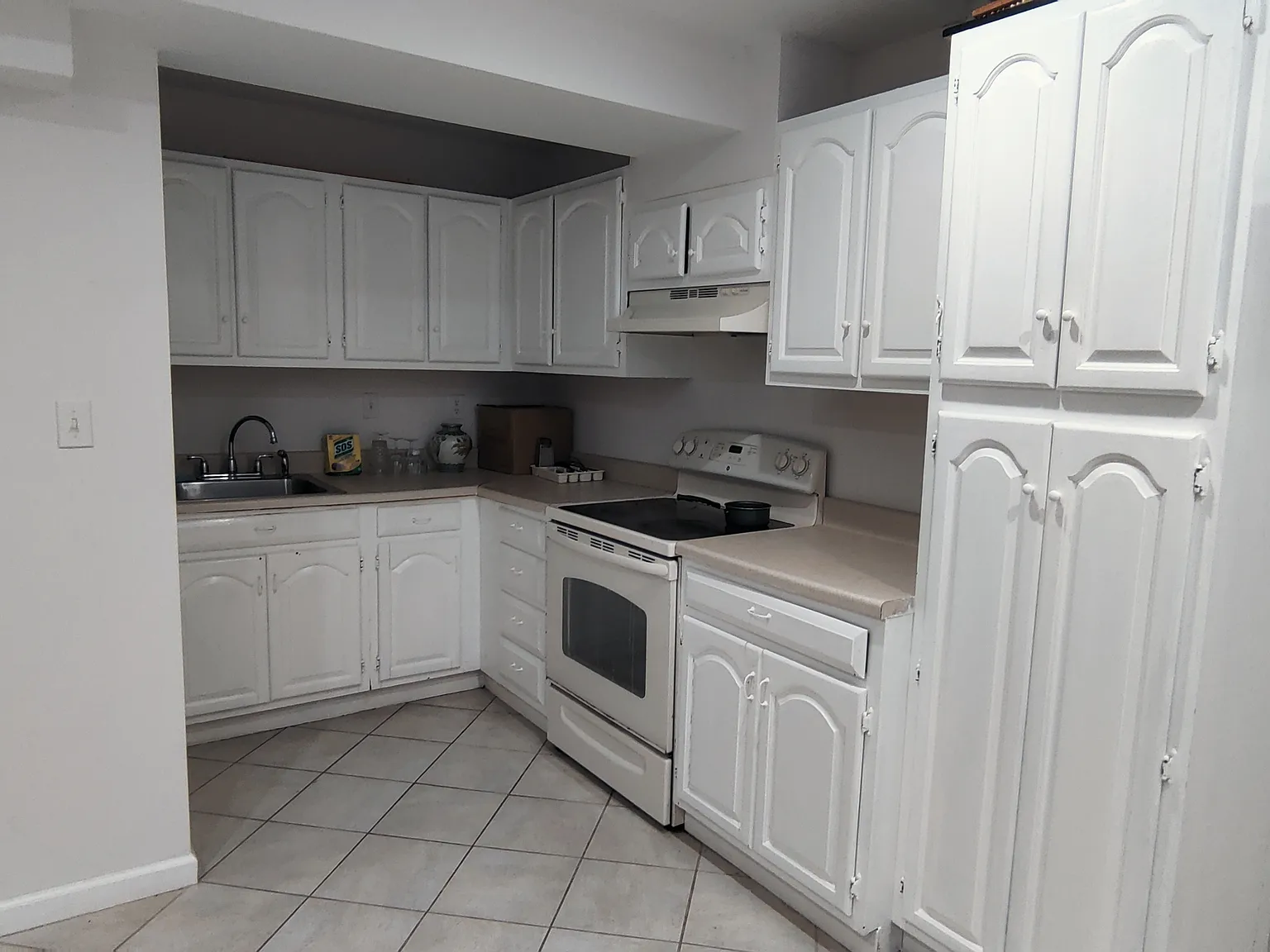1 bed, 1400 sqft, $2,395 — Photo 2
