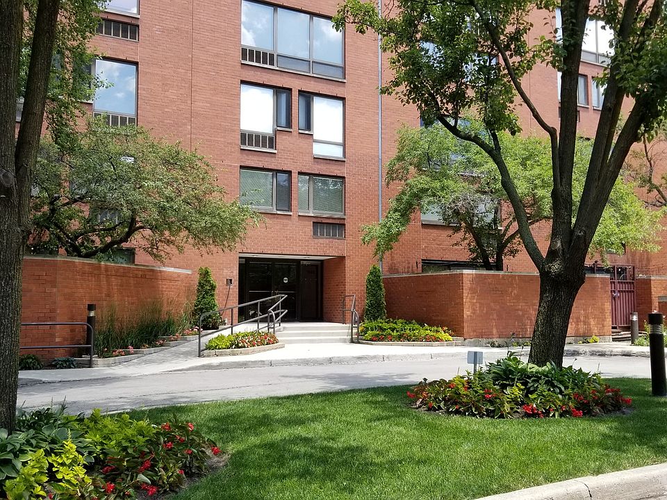 1st image of 1143 S Plymouth Ct APT 201