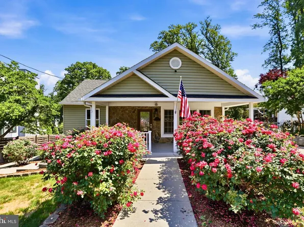 2007 Nordlie Pl, Falls Church, VA 22043