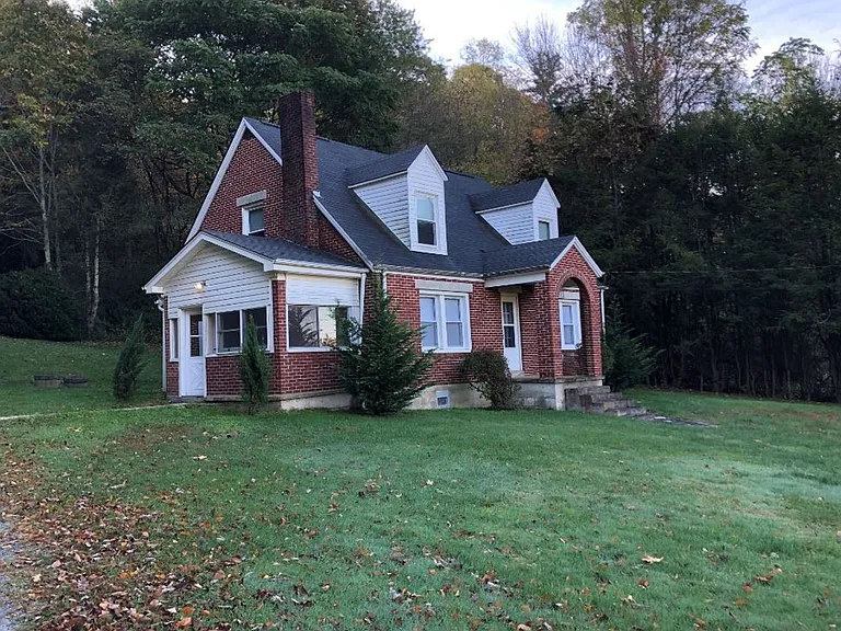 418 Wilson Ridge Rd — Photo 3