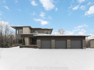 1961 Cedarlakes Way, Ottawa, ON K4P0E4