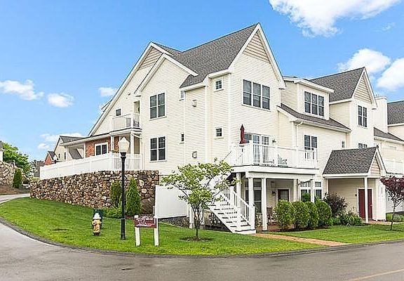 2nd image of 100 Kirkbride Dr Unit 201A