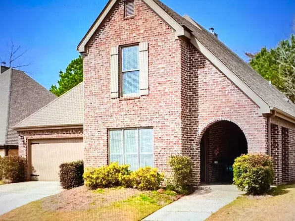 2316 River Grand Dr, Vestavia, AL 35243