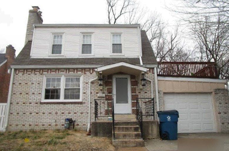1st image of 8 Ritenour Dr