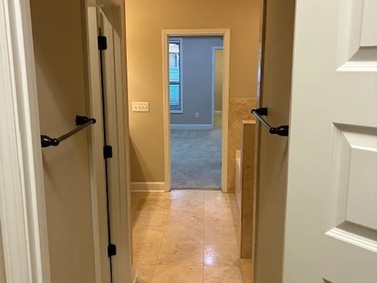 102 Miller Ct — Photo 27