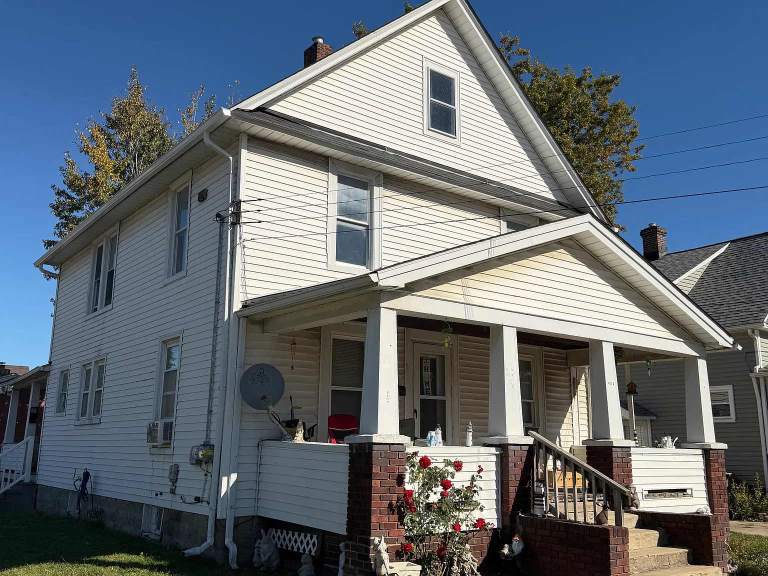 3 bed, 800 sqft, $1,350 — Photo 1
