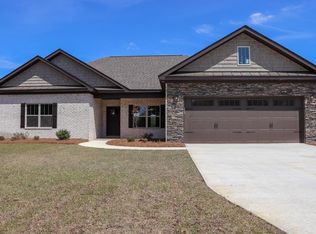 551 Sandbed Rd, Newton, AL 36352