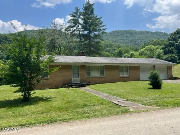 4738 Nebo Rd, Walland, TN 37886