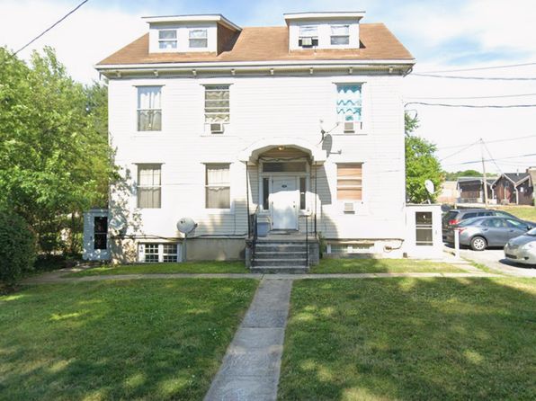 15 N Royal St APT 6