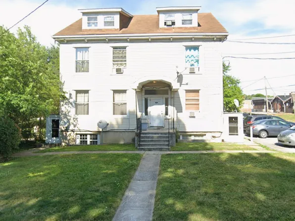 15 N Royal St APT 6, York, PA 17402