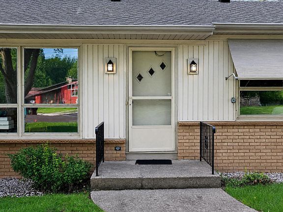 4th image of 5073 Hillwood Ct SE
