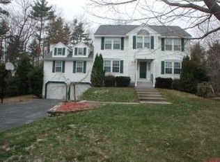 41 Wintergreen Dr, Merrimack, NH 03054