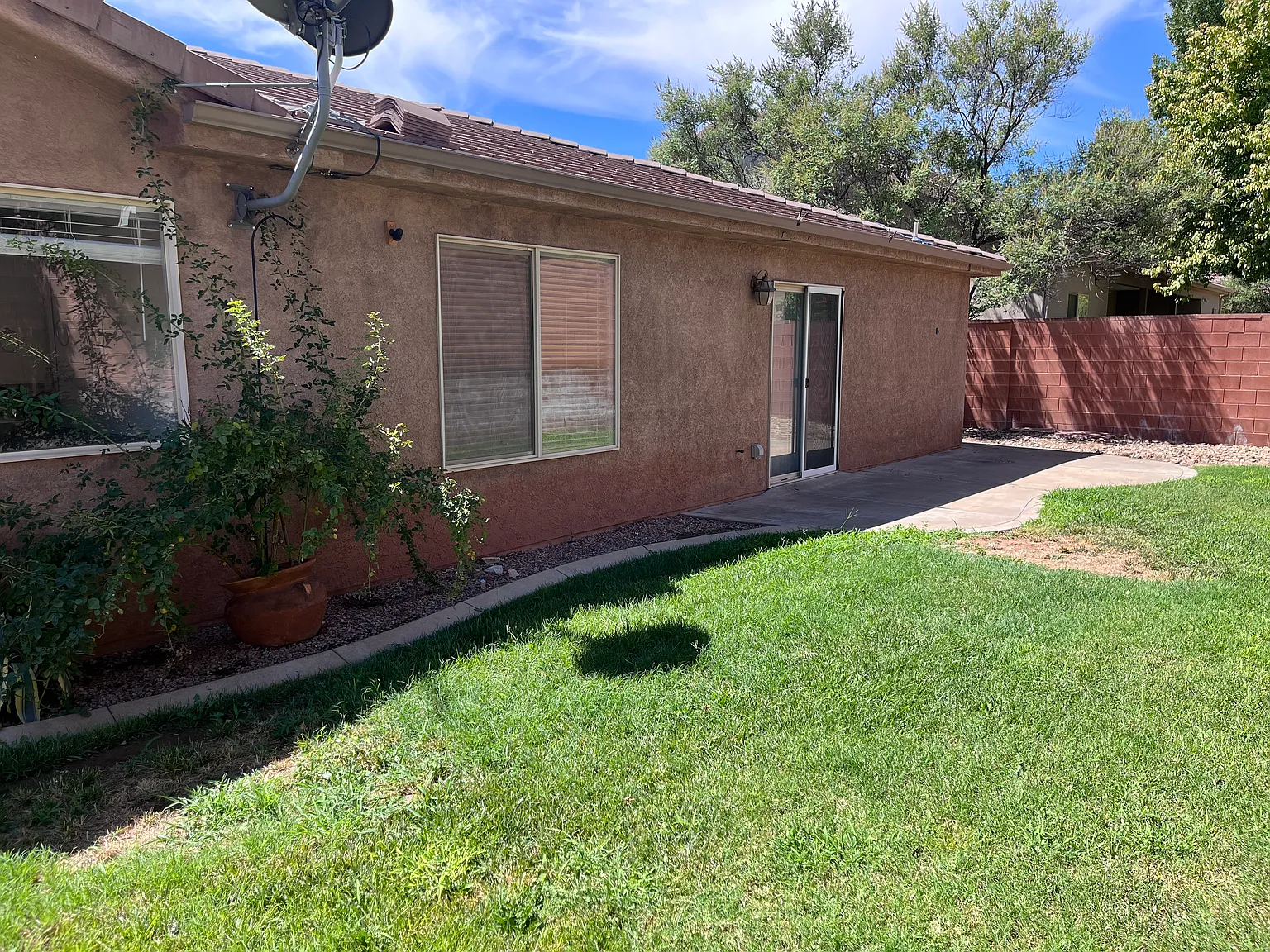 4 bed, 1807 sqft, $2,275 — Photo 4