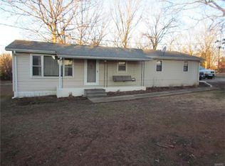 934 Grotemac Lake Rd, Leasburg, MO 65535