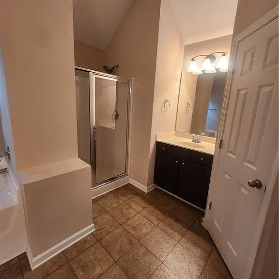3860 Kittery Point — Photo 18