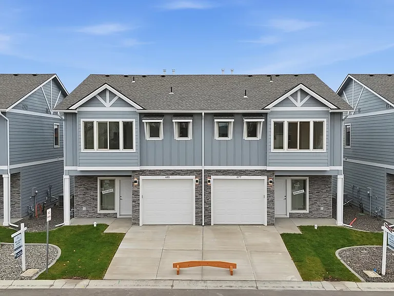 677 N Creative Way — Photo 1