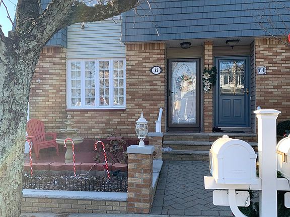 3rd image of 82 Thornycroft Ave