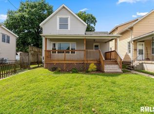 415 S Washington St, Taylorville, IL 62568