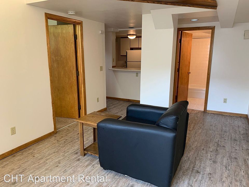 2nd image of 110 W Gilman St #9101759