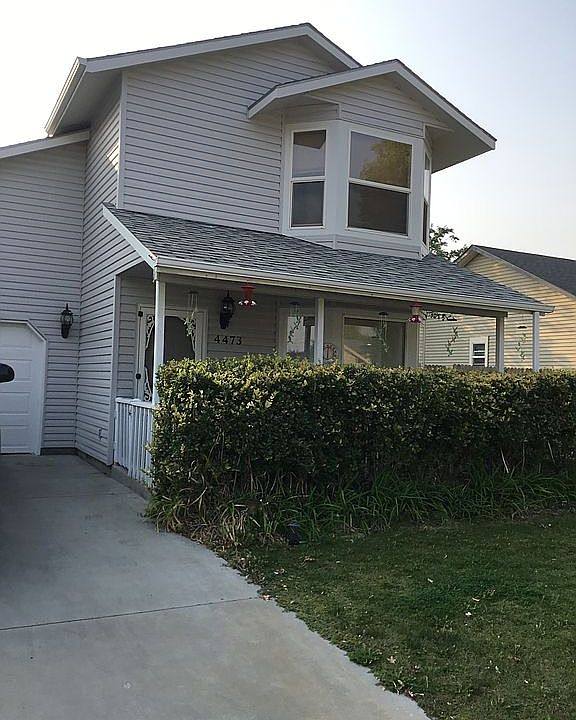 New vinyl siding 8/2020