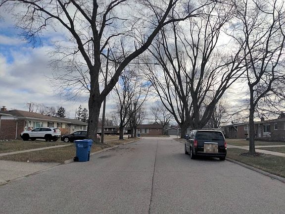 4th image of 4748 Lutz Dr
