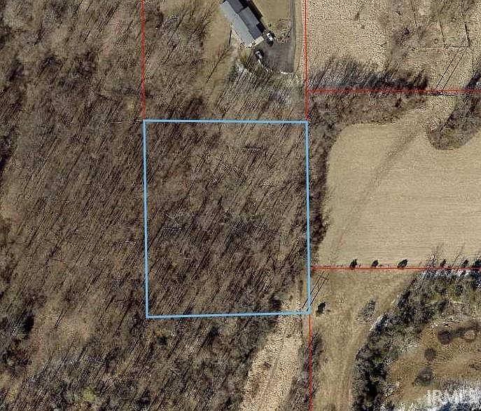 2nd image of 290 E Sample Rd