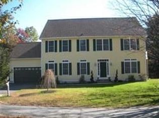 4 Raynor Rd, Weston, MA 02493