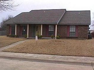 1st image of 1004 Whitewater Trl