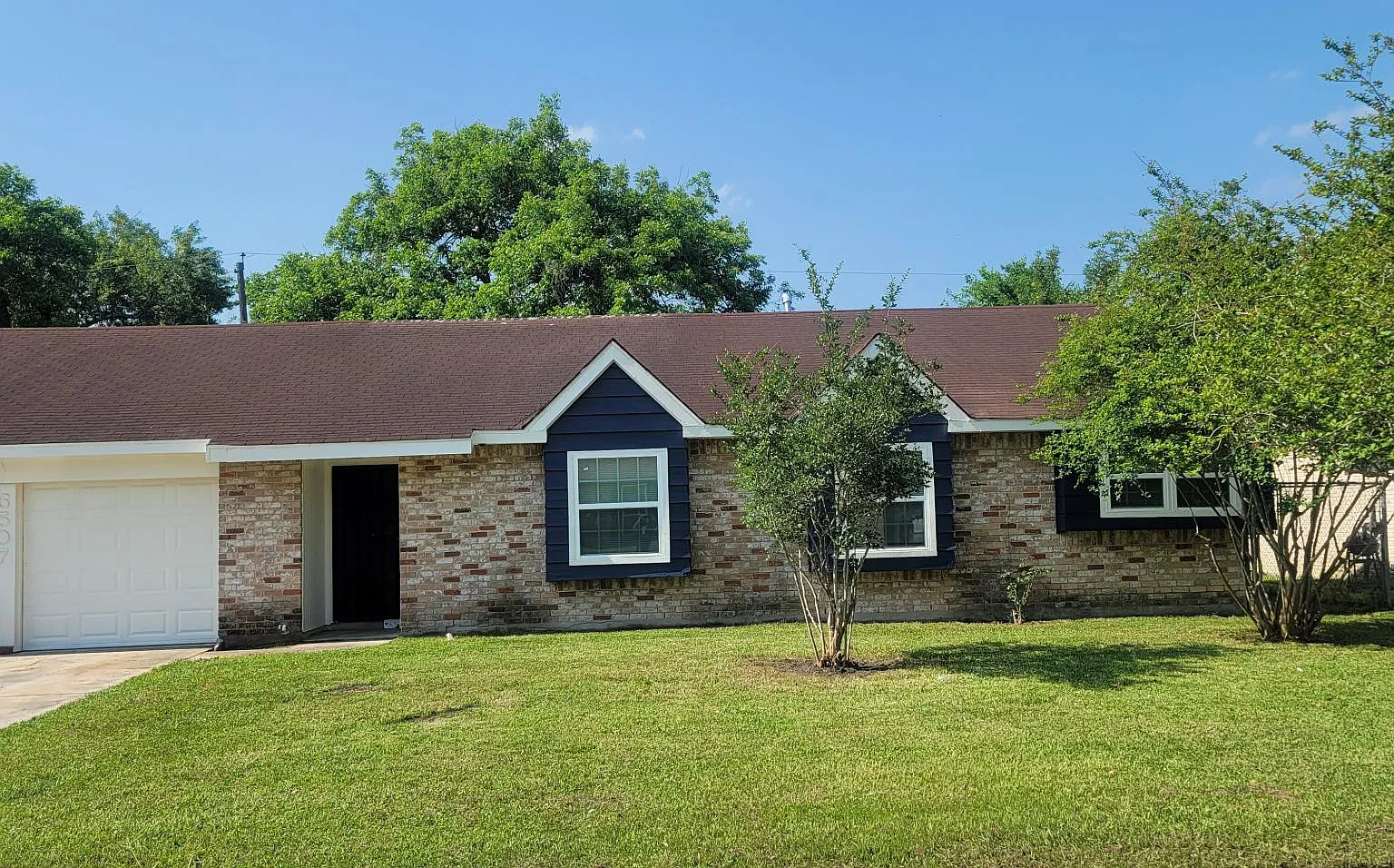 4 bed, 1502 sqft, $1,950 — Photo 1