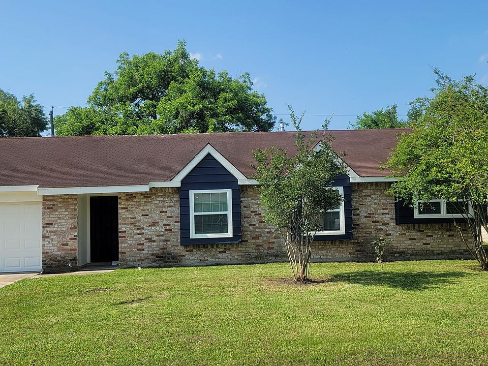 1st image of 6507 Grey Oaks Dr