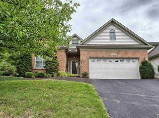 1305 Mountain Laurel Cir, Harrisburg, PA 17110