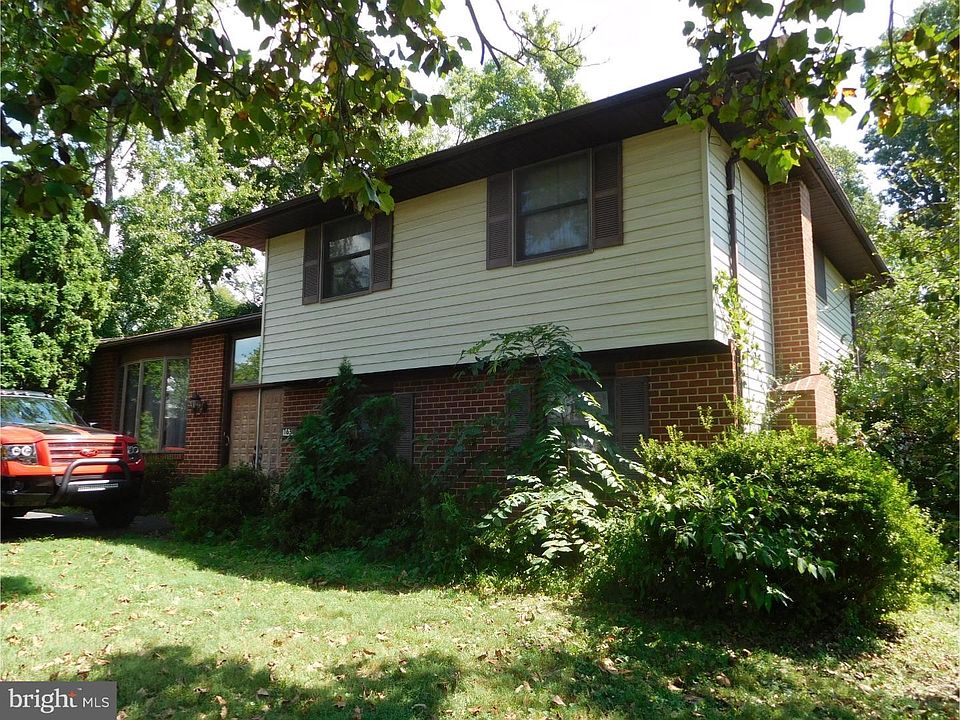 2nd image of 163 Hancock Rd