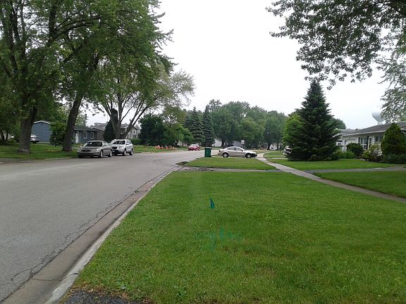 4th image of 37207 N Grandwood Dr