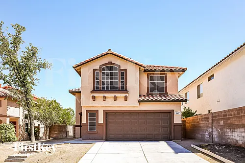 9947 Pioneer Ave Photo 1