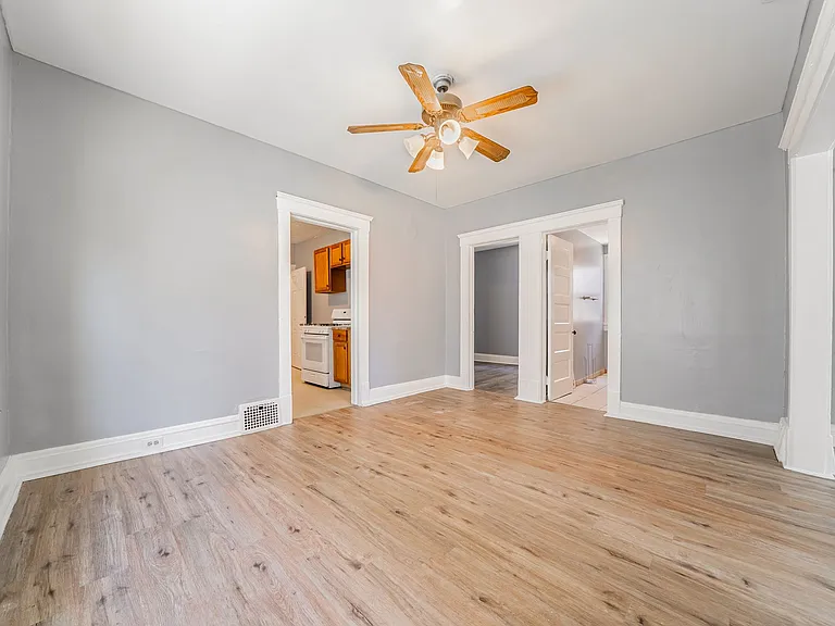 3456 W 65th St — Photo 33