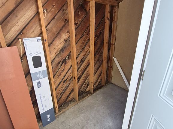 5th image of 727 S Main St APT 119