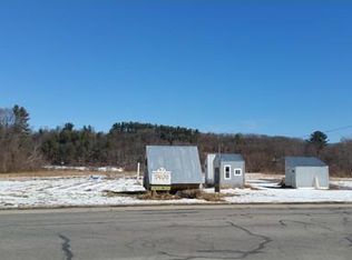 77 Bridge St, West Newbury, MA 01985