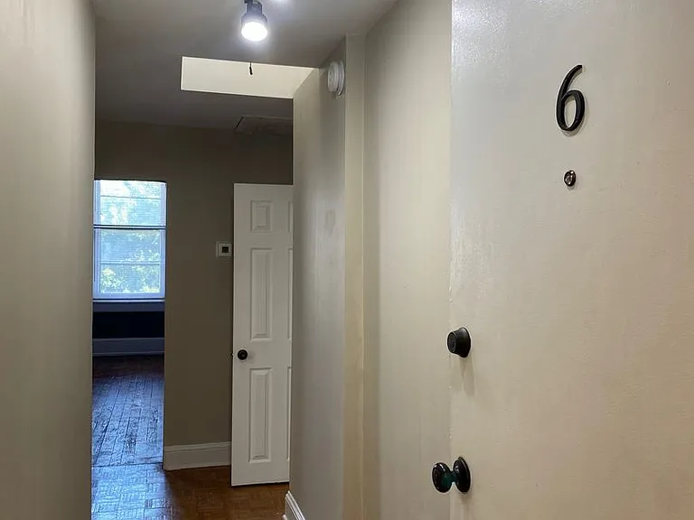 1410 Eutaw Pl — Photo 16
