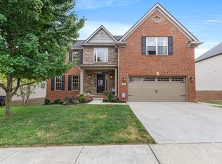 424 Manitoba Ln, Lexington, KY 40515
