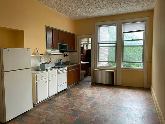 Rented by Coda Real Estate NYC | media 4