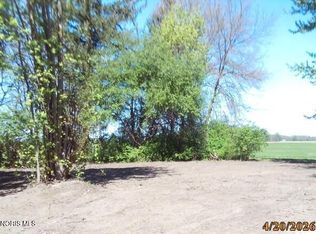 5678 County Road 55, Gibsonburg, OH 43431