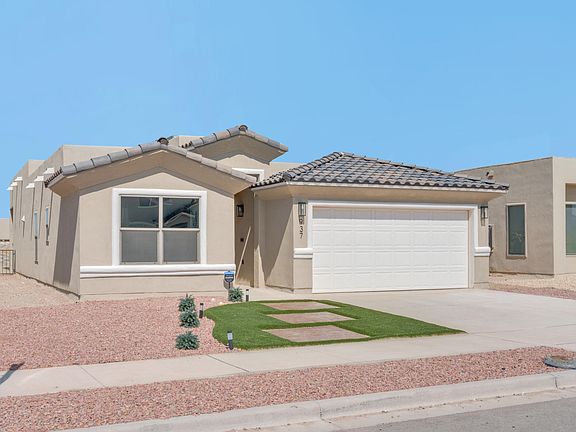 3rd image of 937 Sandhurst Pl