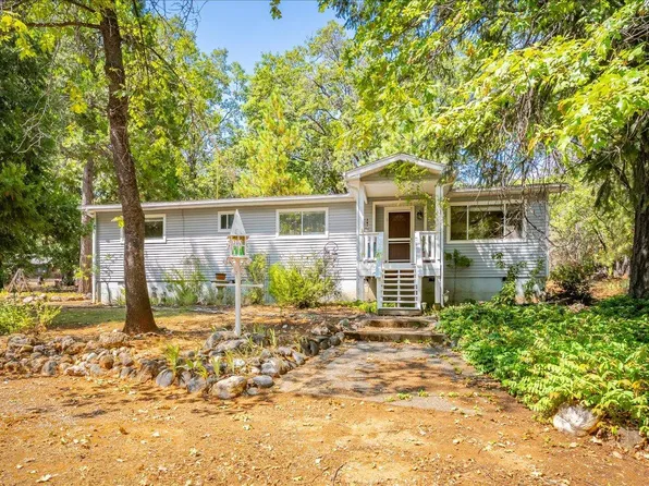 5284 Crestline Dr, Foresthill, CA 95631
