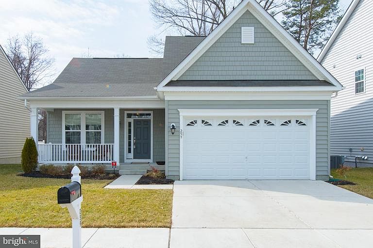 1st image of 259 Saltgrass Dr