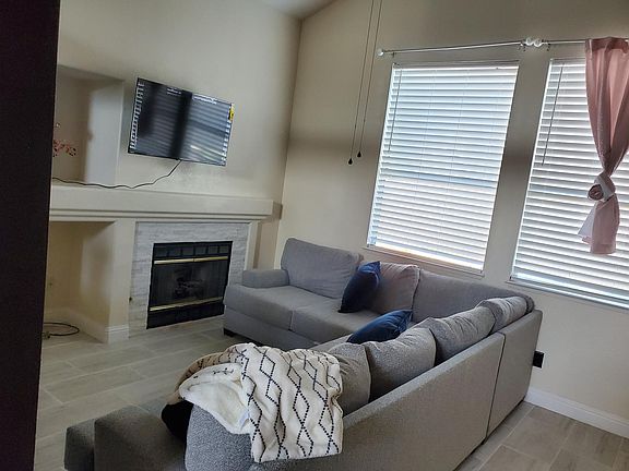 3rd image of 5600 San Tropez Dr