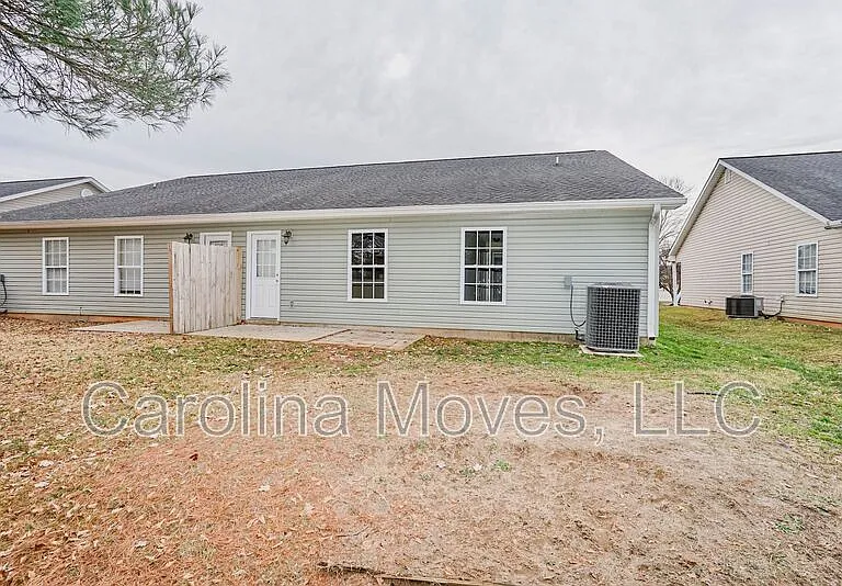 526 Seays Crest Dr — Photo 11