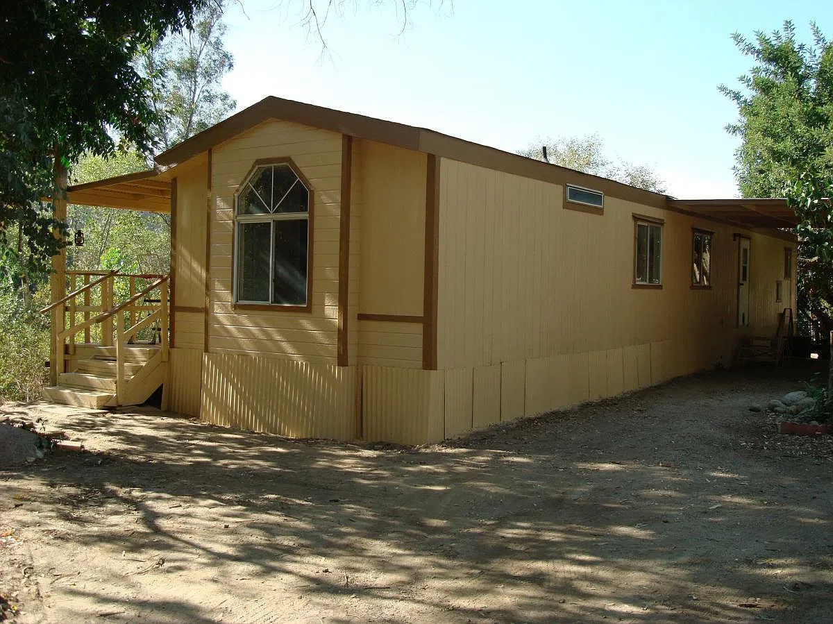 2 bed, 850 sqft, $1,600 — Photo 3