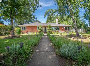 2985 SE Minter Bridge Rd, Hillsboro, OR 97123